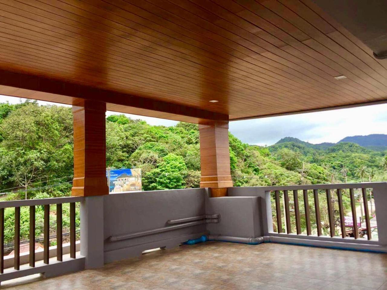 Lanta White'S House Hotel Koh Lanta Exterior photo